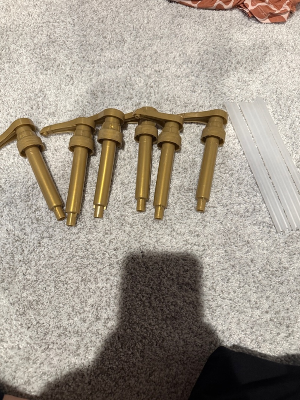 Amazon Gold Syrup/Lotion Pump Dispensers - 6 Pack